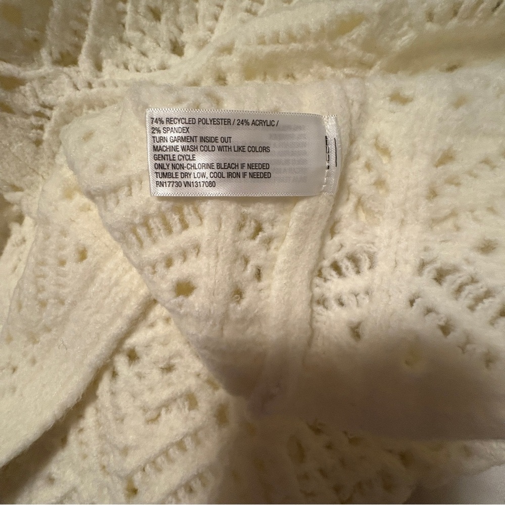 Universal Thread Boatneck Openwork sweater NWT - image 4